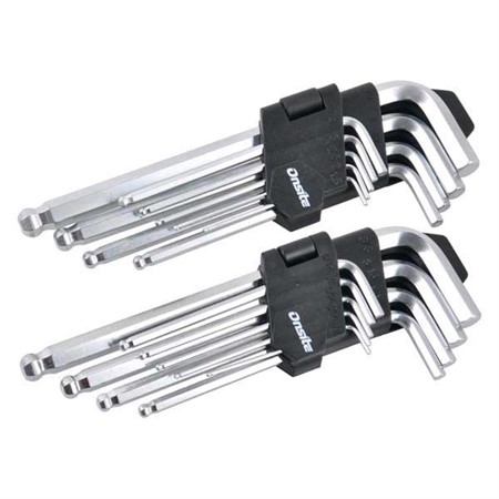 INSEXNYCKELSATS MED KULA 18 DELAR